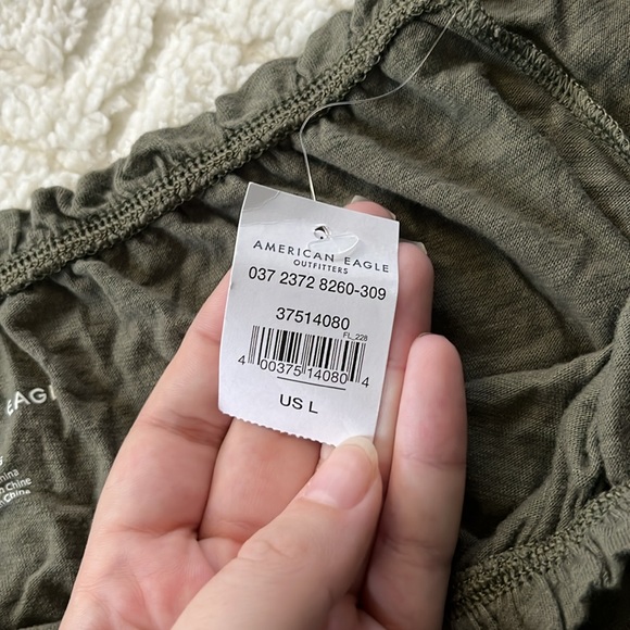 NWT American Eagle Crop Top Size L - Picture 6 of 8